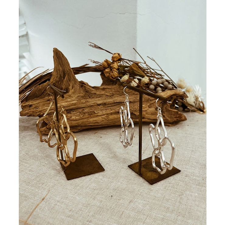 フラワーフレームピアス emouv ピアス | BUYSENSE | 詳細画像4 