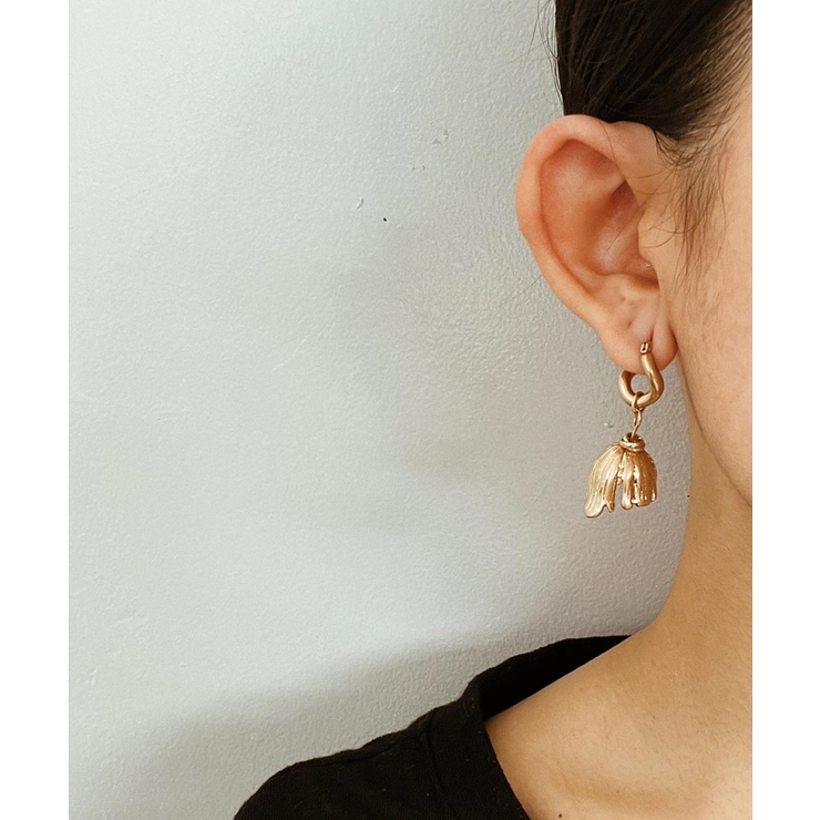 スズランモチーフピアス emouv ピアス | BUYSENSE | 詳細画像1 