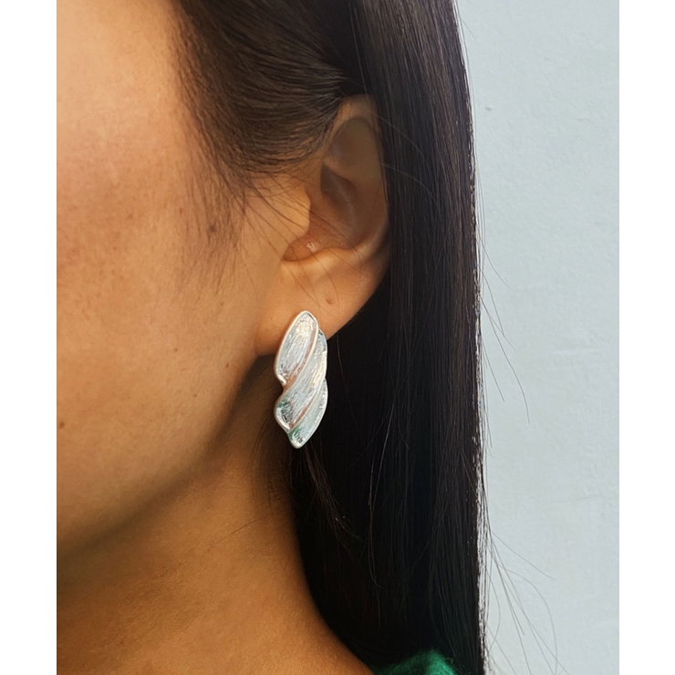 プパーピアス emouv ピアス | BUYSENSE | 詳細画像1 