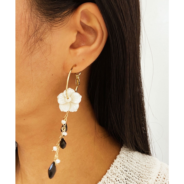 ゴールド | フラワーパールピアス emouv ピアス | BUYSENSE