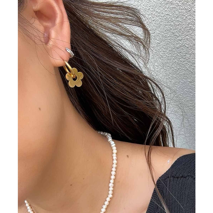 シンプルフラワーピアス emouv ピアス | BUYSENSE | 詳細画像3 