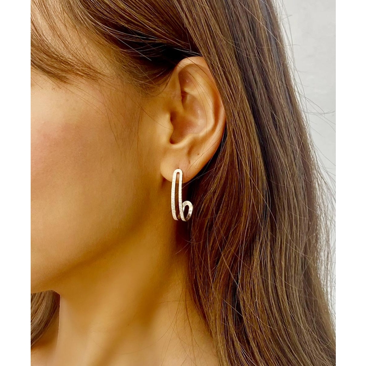シルバー | カーブシンプルピアス emouv ピアス | BUYSENSE