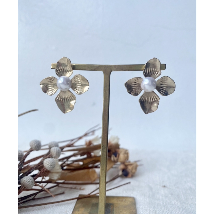 パールフラワーピアス emouv ピアス | BUYSENSE | 詳細画像8 