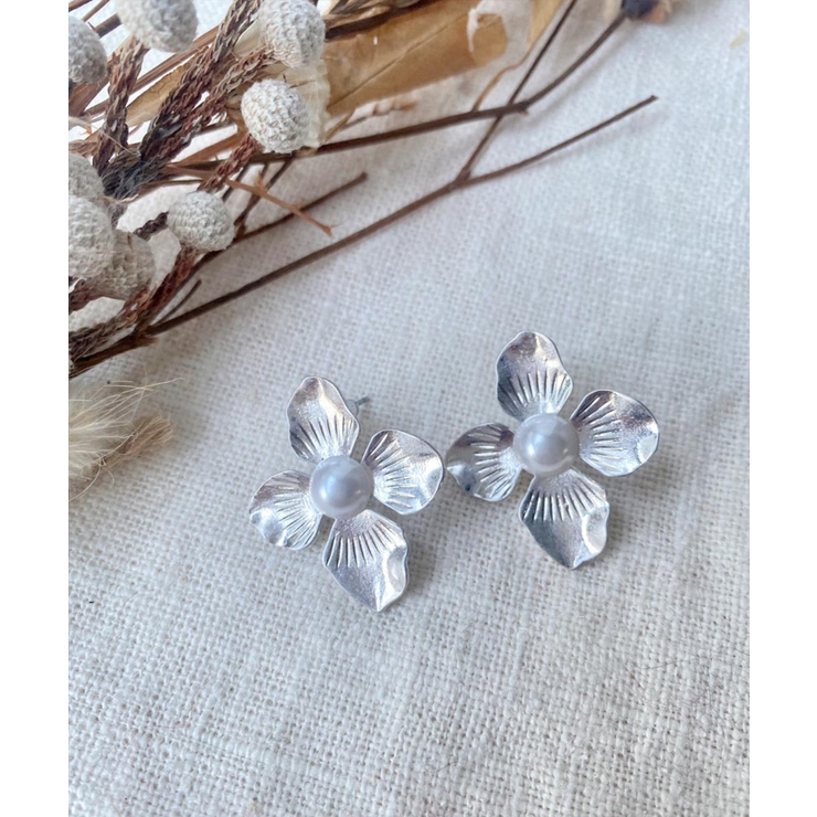 パールフラワーピアス emouv ピアス | BUYSENSE | 詳細画像5 