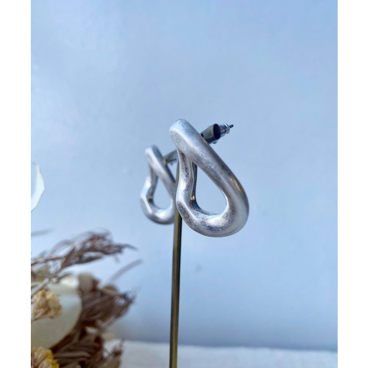 ドロップデザインピアス emouv ピアス ゴールド アクセサリー シンプル | BUYSENSE | 詳細画像9 