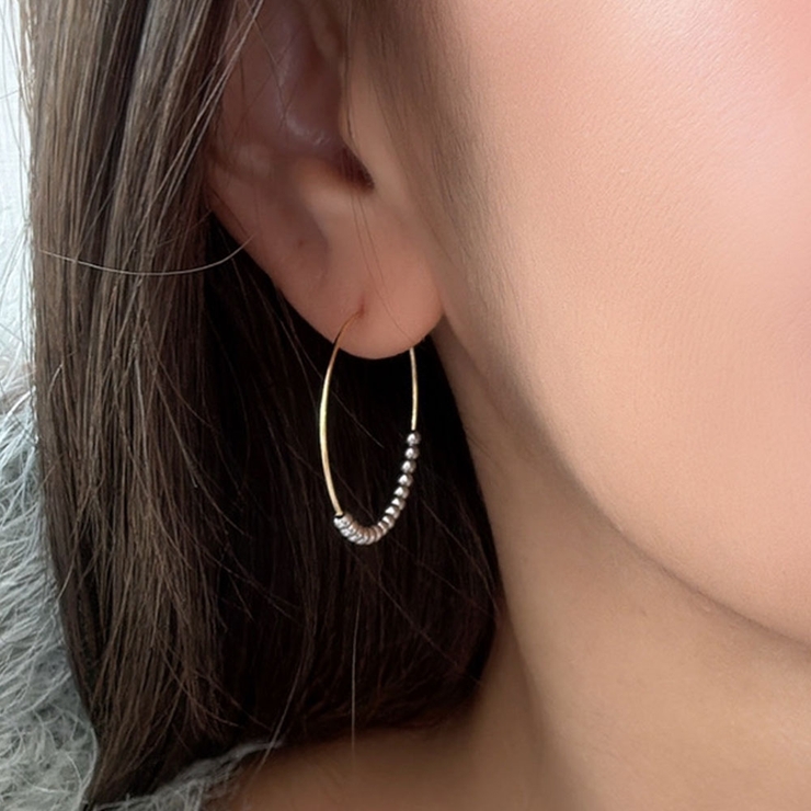 シルバー | バイカラーボールピアス emouv by | BUYSENSE