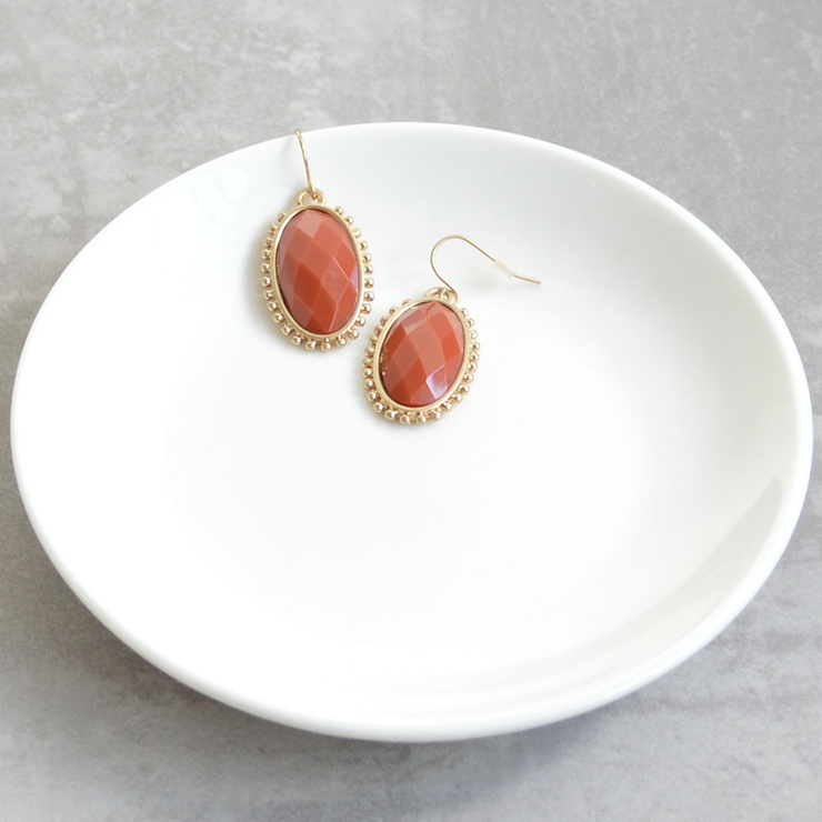 レッド | オーバルレトロピアス emouv by | BUYSENSE