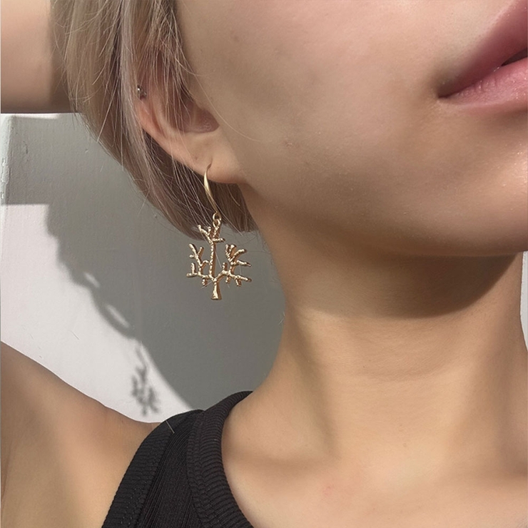 サンゴモチーフピアス emouv by | BUYSENSE | 詳細画像5 