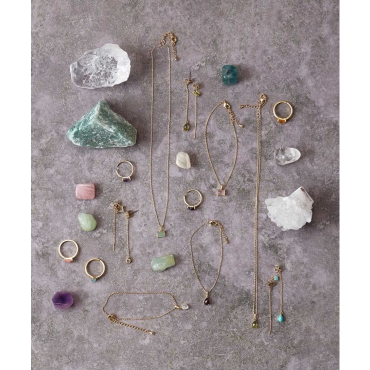 【岩座】産石ピアス | アミナコレクション  | 詳細画像1 