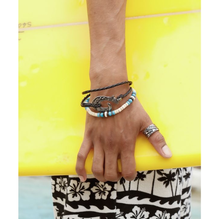 ブラック | 【カヒコ】フィッシュフックレオメンズブレスレット | アミナコレクション 