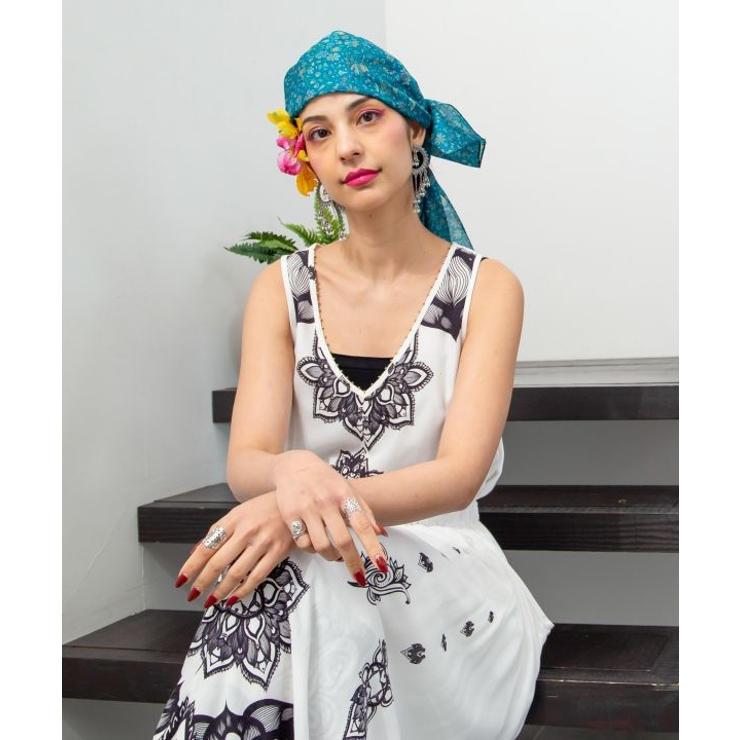 【チャイハネ】フラワー透かしリング | アミナコレクション  | 詳細画像1 