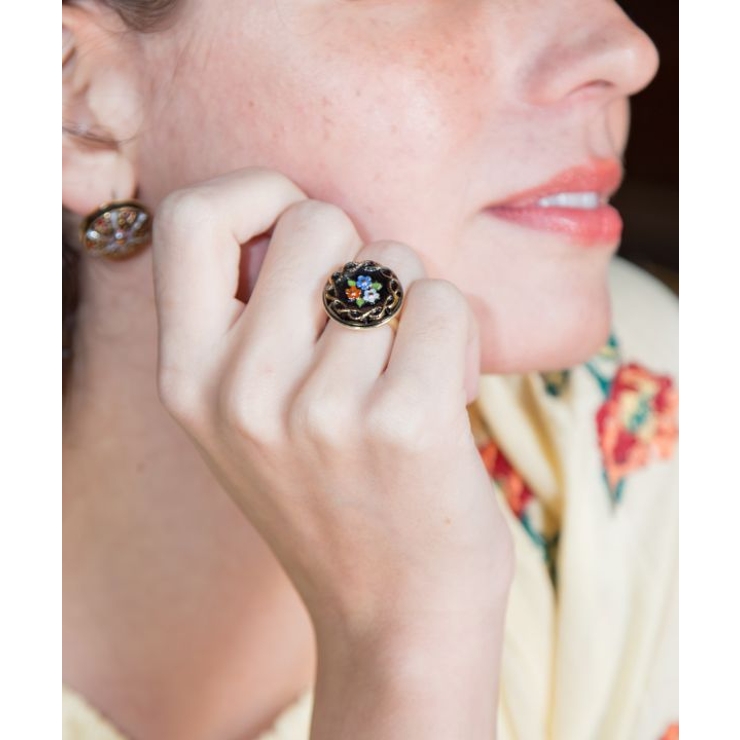 【欧州航路】【Fromチェコ】チェコボタンモアリング | アミナコレクション  | 詳細画像3 