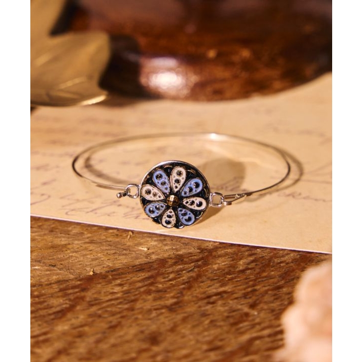 【欧州航路】【Fromチェコ】チェコボタンリアバングル シルバー | アミナコレクション  | 詳細画像1 