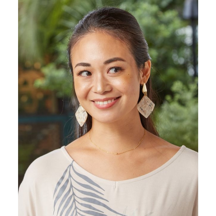 【マウナロア】アセチスクエアピアス | アミナコレクション  | 詳細画像1 