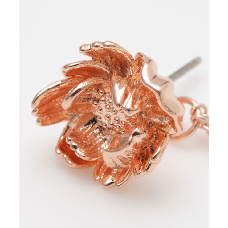 【カヤ】寒凪 花しずくピアス | アミナコレクション  | 詳細画像1 
