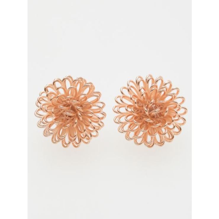 カヤ】菊の花ピアス[品番：ACNW0009665]｜アミナコレクション