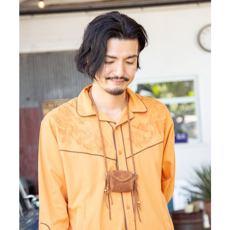 ブラウン