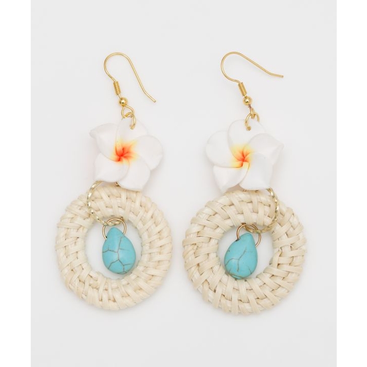 ホワイト | 【Kahiko】プルメリアラタンピアス | アミナコレクション 