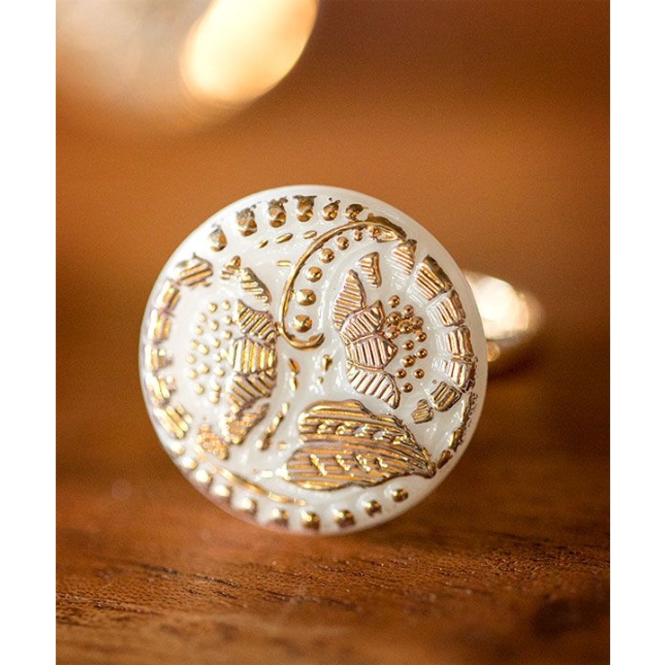 ホワイト | 【欧州航路】チェコガラスミレリング | アミナコレクション 