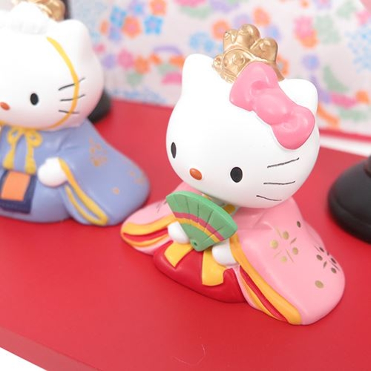 ハローキティ ひな祭り 雪洞付ミニ雛人形[品番：BREW0080057