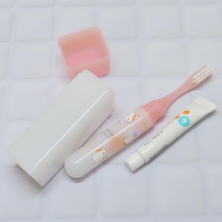 ハローキティ 歯磨きセット スクエアハミガキセット[品番