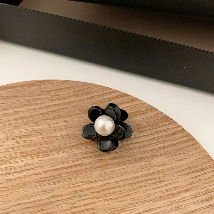 小花ヘアクリップ 花装飾クリップ パール花飾り[品番：COCW0004095