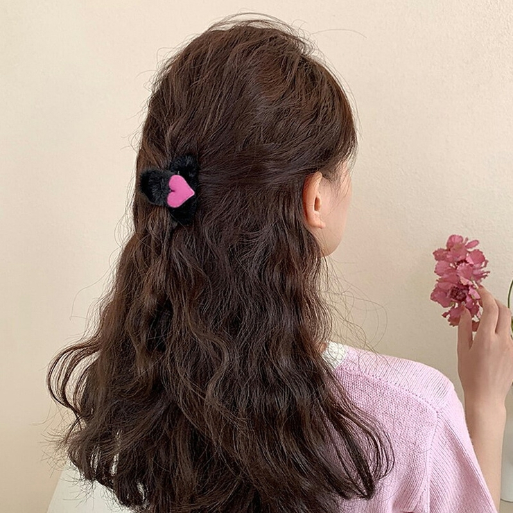 ヘアクリップ ミニバンスクリップ ふわふわファーミニヘアクリップ