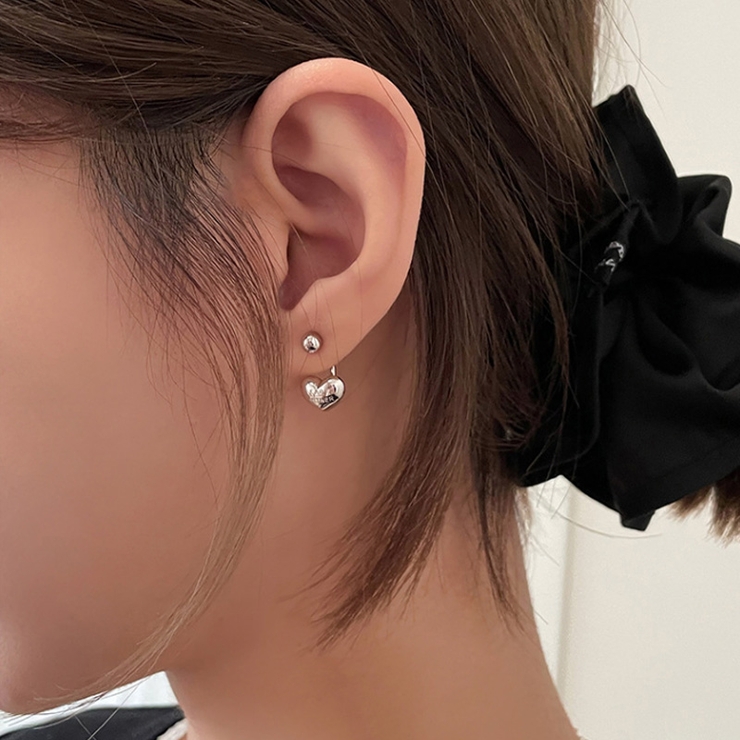 ハートピアス ぶら下がりハート型 両耳用[品番：COCW0005811