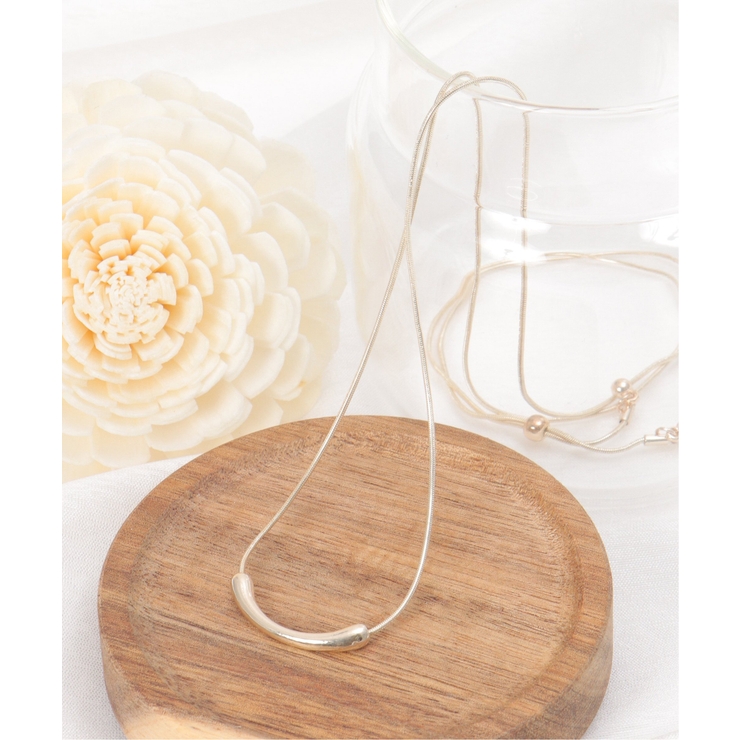 カーブメタルネックレス | ikka  | 詳細画像1 