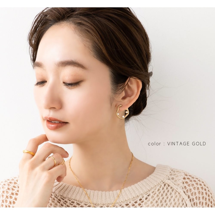 Chloe◆アイコン イヤリング レディース CHLOE レディース ジュエリー＆その他アクセサリー | クロエ JP