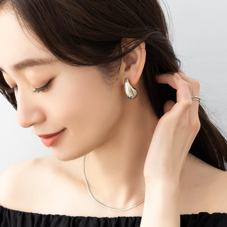 【１着でも送料無料】 ピアス 大ぶり ステンレス[品番：CRMA0009336]｜CREAM-DOT ピアス