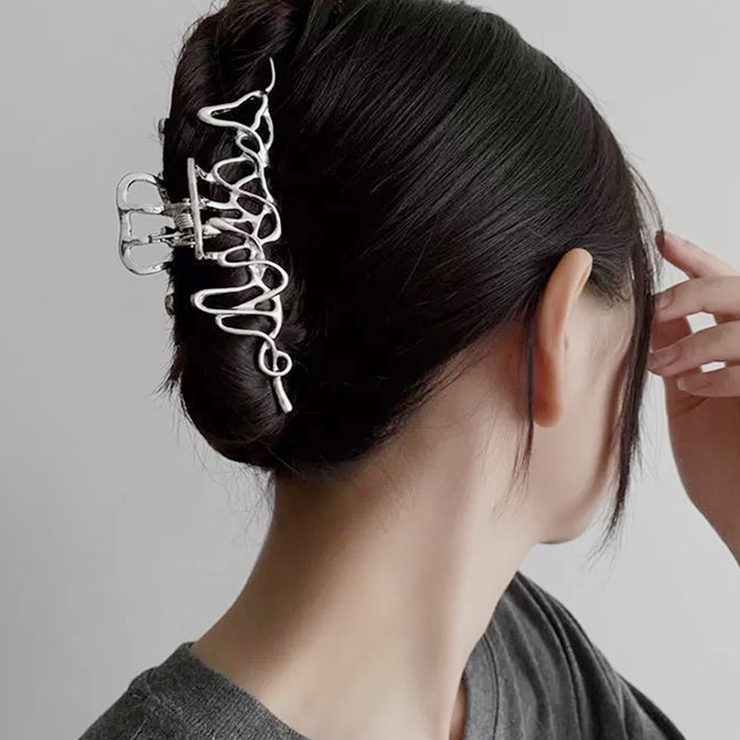 パールクリスタル装飾 ブラックヘアクリップ プレイシェルパール バンスクリップ(ブラック) | バンスクリップ