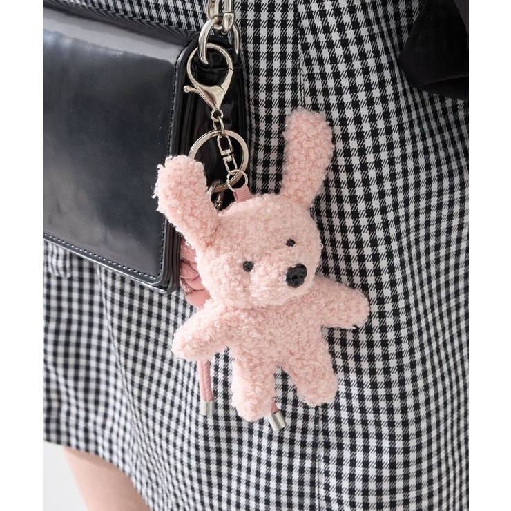 ピンク
