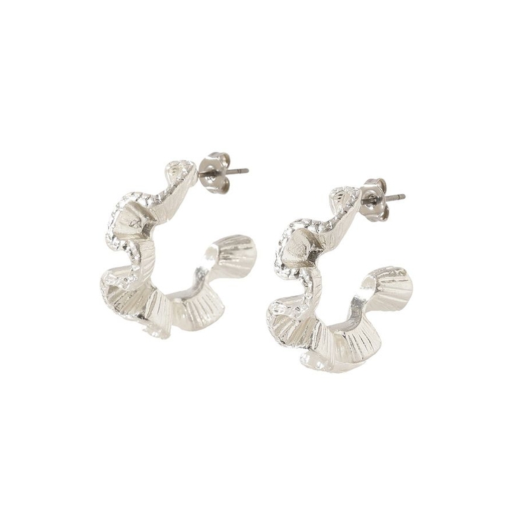 シルバー | ラッフルフープピアス | Green Parks 