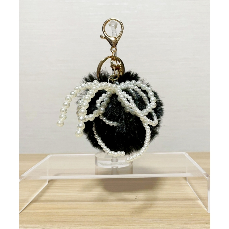 ブラック | Pearl & Fake Fur Bomb Key Charm | earyear