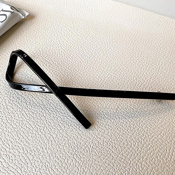 ブラック | ヘアクリップ【韓国ファッション】 | Girly Doll