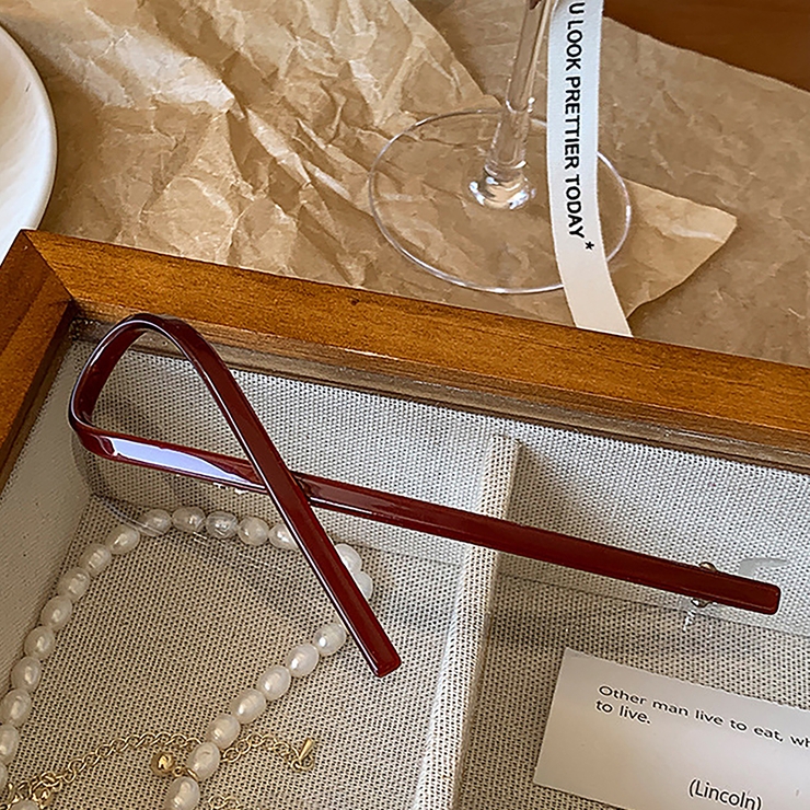 ボルドー | ヘアクリップ【韓国ファッション】 | Girly Doll