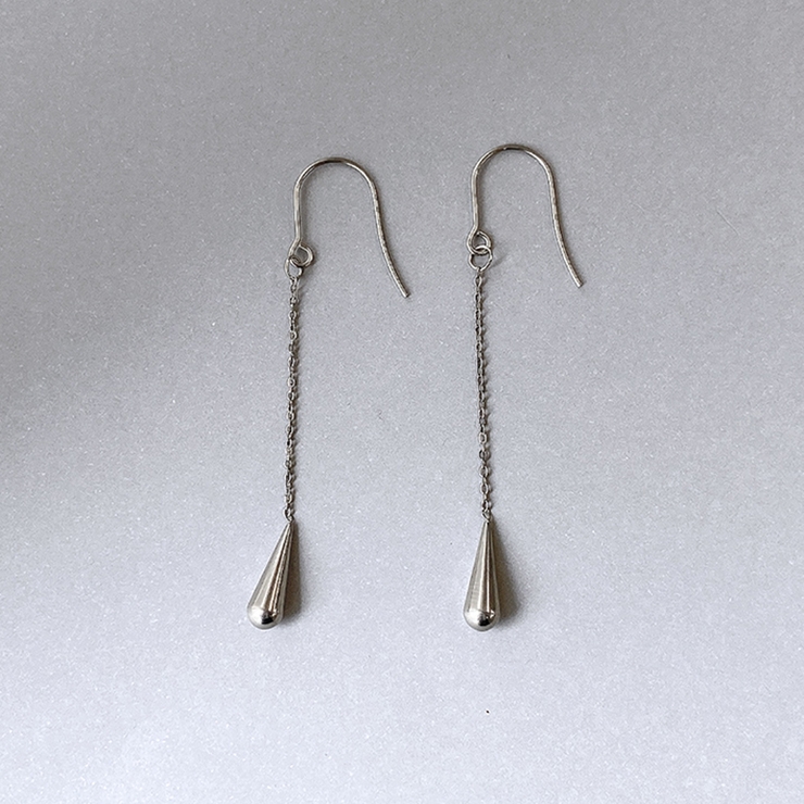 シルバー | ドロップステンレスアメリカンピアス サージカルステンレス金属アレルギー | FACION