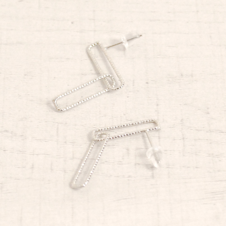 スリムスクエアチェーンメタルピアス プチプラシルバーゴールドインスタ | FACION | 詳細画像3 