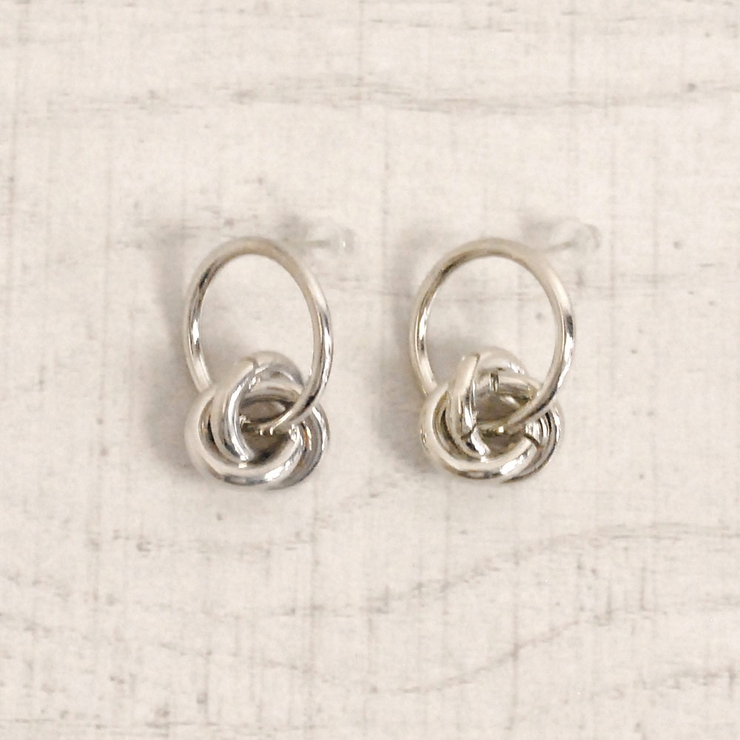 シルバー | クロススリーリングメタルピアス シルバーゴールドレディースフープ | FACION