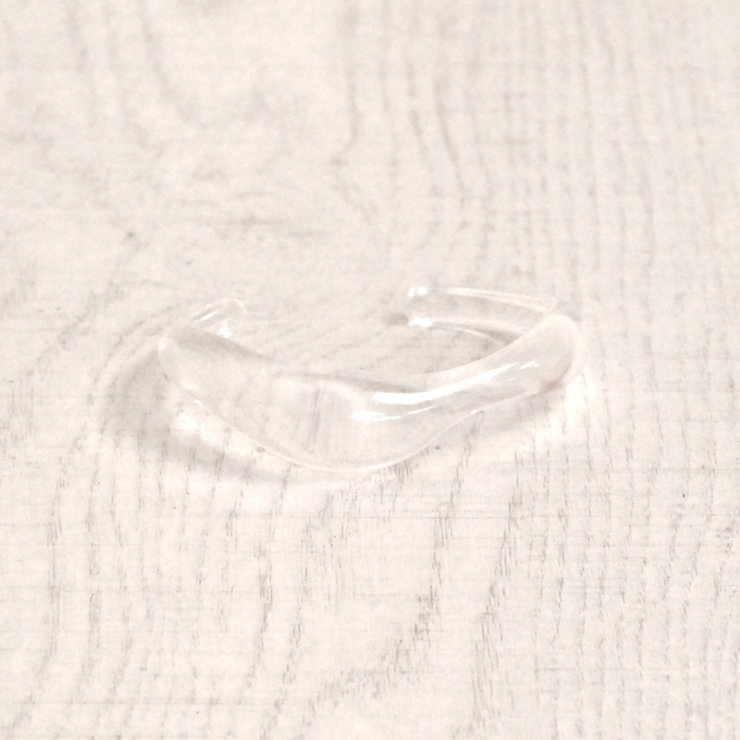 クリア | アクリルニュアンスバングルブレスレット 変形クリア透明インスタプチプラ ブレス | FACION