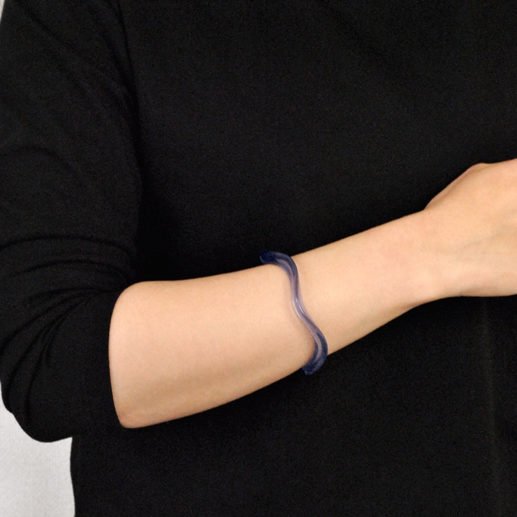 アクリルウェーブバングルブレスレット 透明クリア変形インスタプチプラ ブレス | FACION | 詳細画像7 