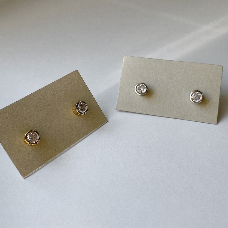 CZステンレス透かし枠スタッドピアス | FACION | 詳細画像4