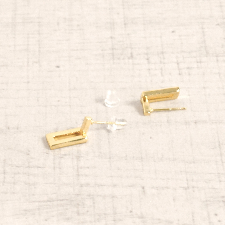 オープンスクエアメタルピアス シルバーゴールドプレートプチプラ | FACION | 詳細画像4 