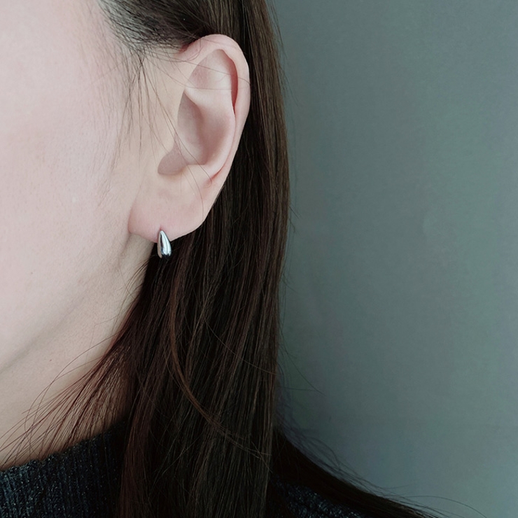 60粒ティアドロップビーズ　ミニプラム　40mm 316Lフープピアス 60粒ティアドロップビーズ ミニプラム 40mm 316Lフープピアス ミニ