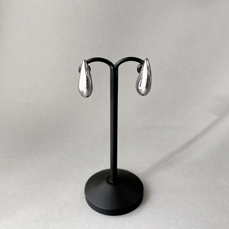 シルバー | プランプドリップステンレスピアス サージカルステンレス ドロップ | FACION