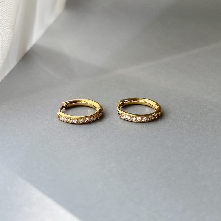 ゴールド | CZワンタッチステンレスフープピアス 両耳用 サージカルステンレス | FACION