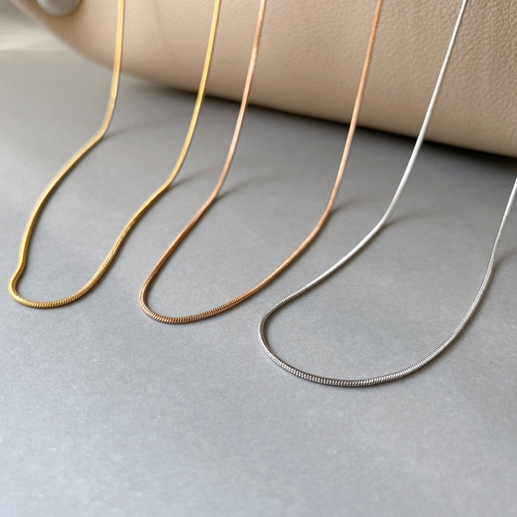 スリムスネークチェーンステンレスネックレス サージカルステンレス レディース | FACION | 詳細画像2 