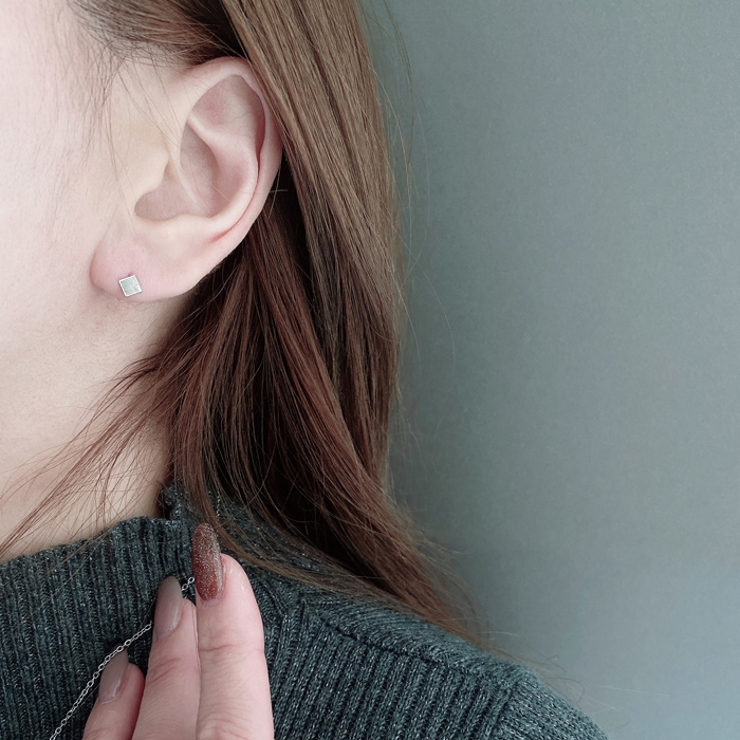 プチスクエアステンレスピアス サージカルステンレス 四角型 レディース 女性 | FACION | 詳細画像5 