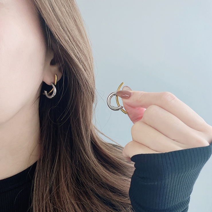 バイカラーカーブデザインステンレスフープピアス アレルギー対応 つけっぱなし | FACION | 詳細画像10 